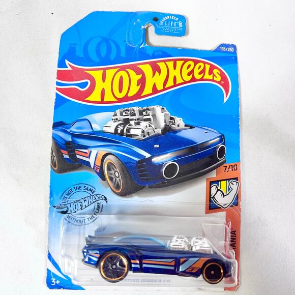 Hot Wheels Carded Lot Of 9 Various Years Dodge Van Charger Toy Cars New (T) - Picture 6 of 6